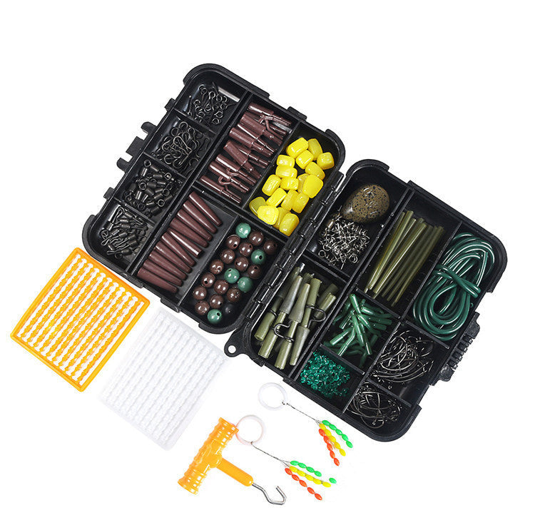 European Style Fishing Gear Set Hooks Swivels Beads Accessories Kit