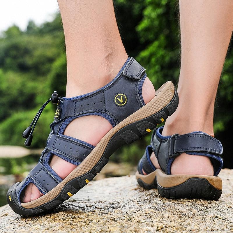 Men’s Breathable Closed Toe Sandals Beach Hiking Aqua Water Shoes